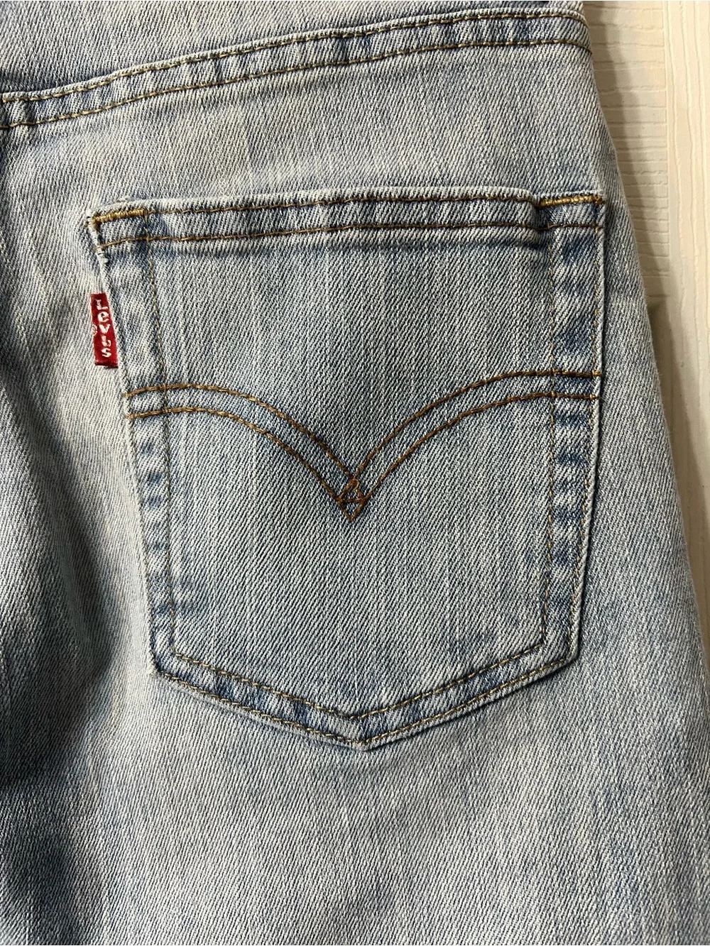 Levi's Boys 10 Light Wash Distressed Stretch Straight Leg Jeans